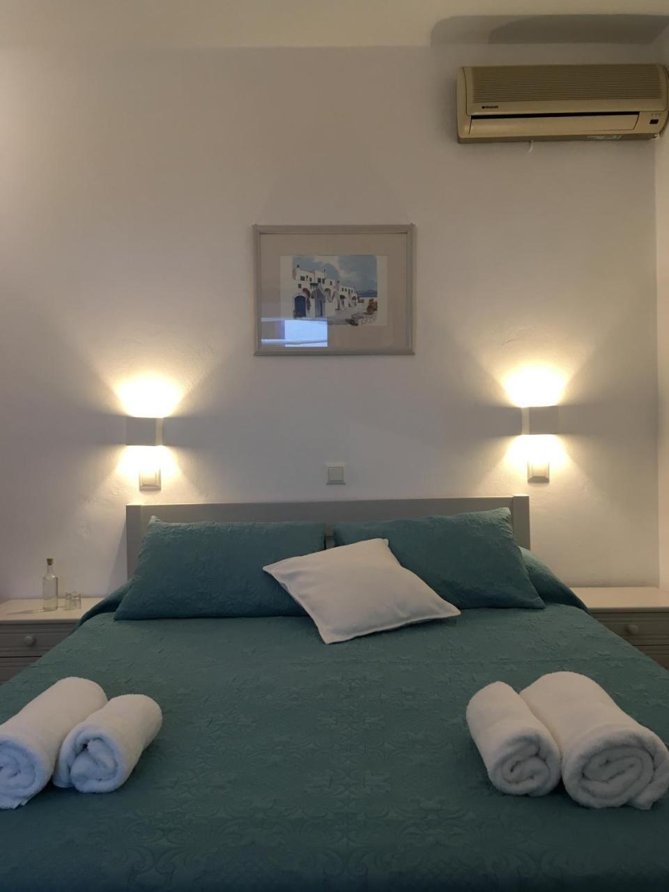 Stefano Apartments Науса Екстериор снимка
