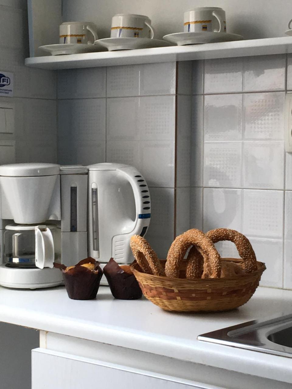 Stefano Apartments Науса Екстериор снимка